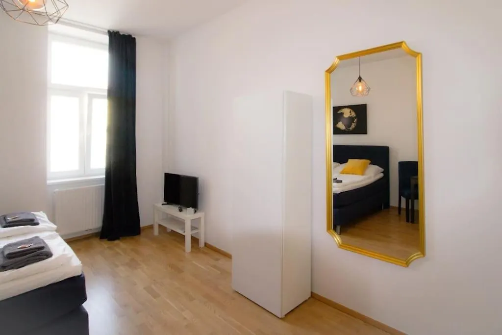 Klein & Gemuetlich L Lf15 Apartment Vienna 0*,  Austria